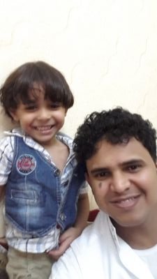 السلام عليكم انا سلمان شامي  أحب الصدق وﻻاحب الكبرياء وضعي على قدحالي ويكفيني معطاني ربي من كل نعمه.