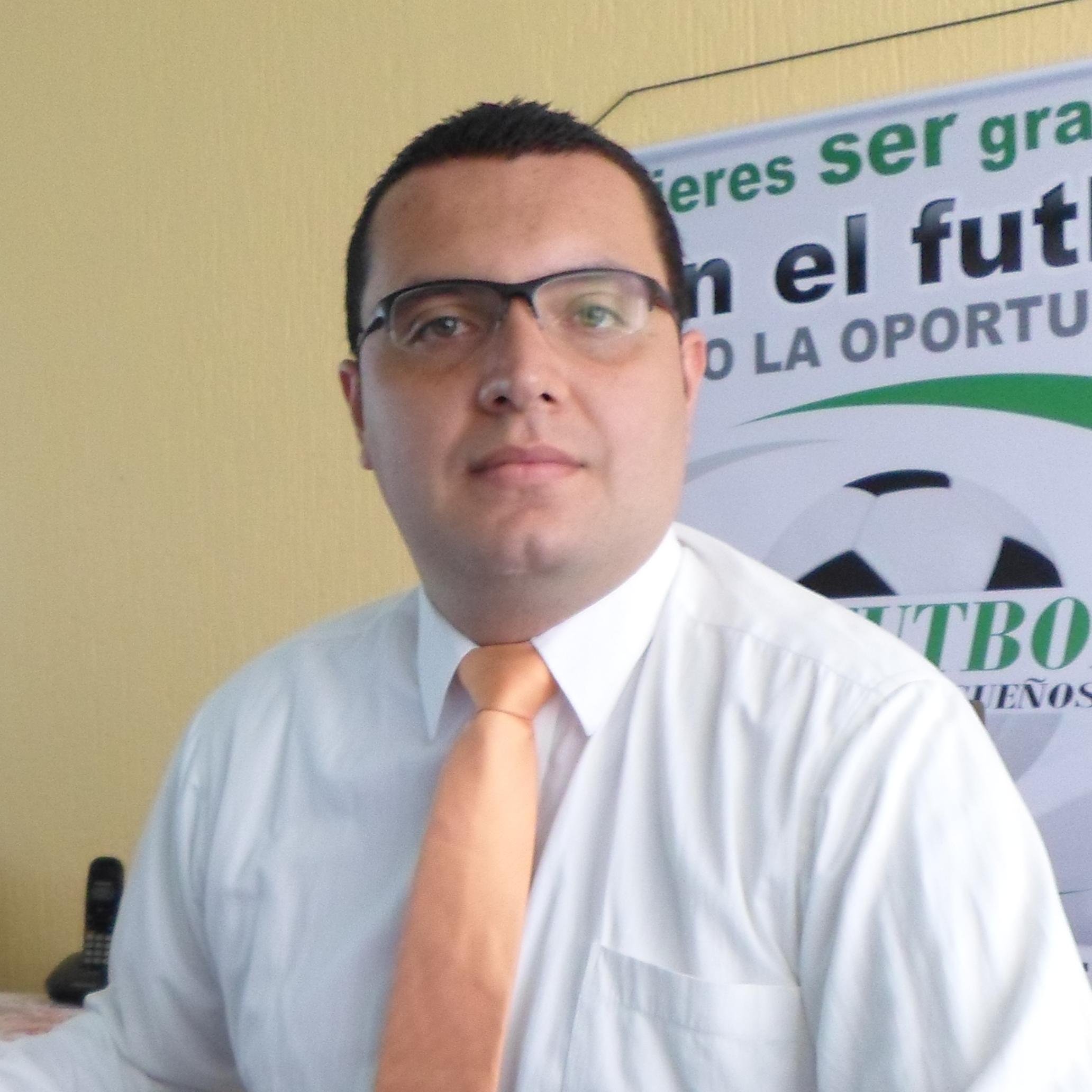 Empresa dedicada a la promoción y representación de jugadores de fútbol a nivel nacional e internacional
