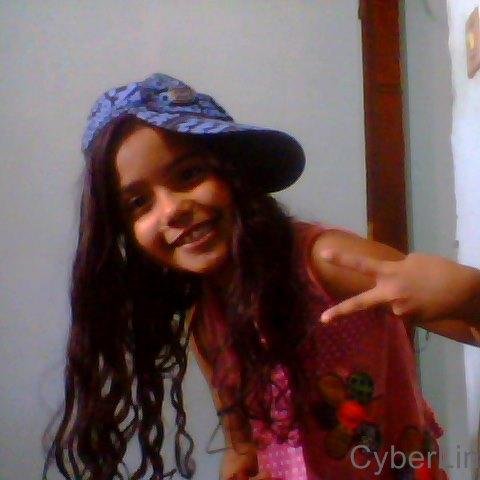 amo sorvete sou meiga metida e linda amo essa frase ''fé no pai que o inimigo cai