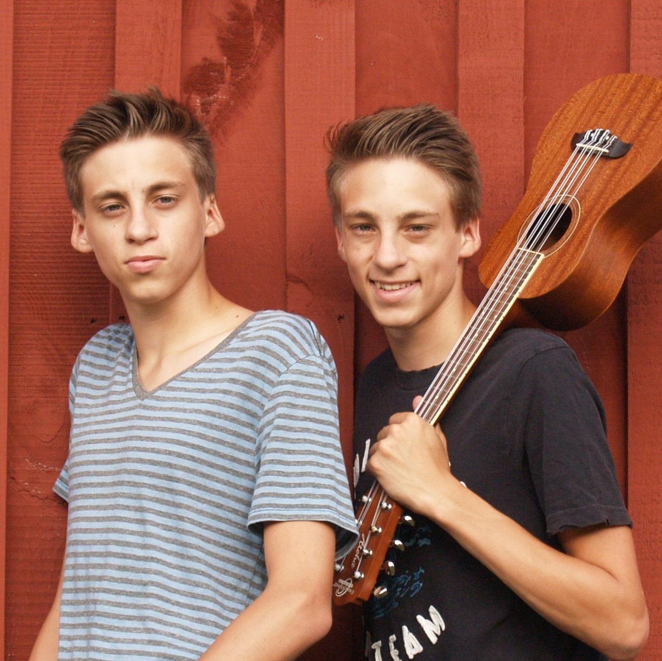 Take2AJ's profile picture. Dream BIG, Sing, Laugh, Repeat. Identical twins, singer/ songwriters
YT & FB: Take2twins
TT & Insta: Take2Music