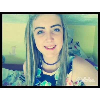 carlaglaassxo's profile picture. northern ireland✌