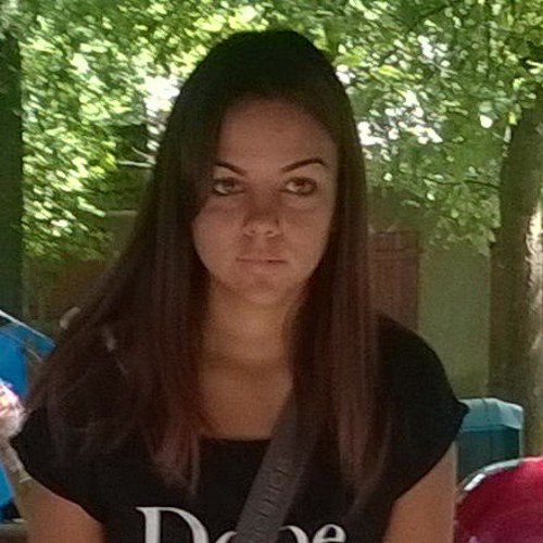 laura80028031's profile picture. 