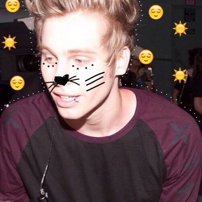 ☀ c.t.h is my sunshine ☀