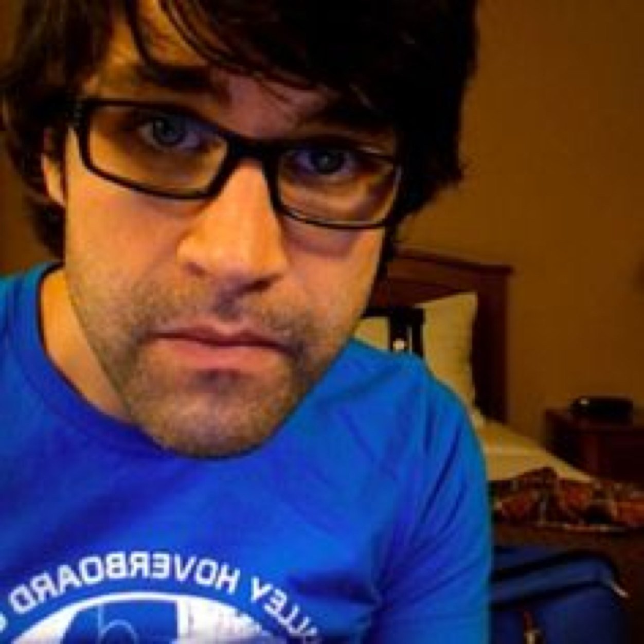 I'm bespectacled and I make videos on the youtubes with my friend Rhett I'm a thoughtful guy, a texpert and my hair goes down