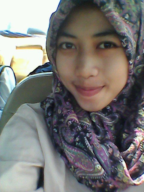 I'm just a woman who wants to understand .....
Respect women.
(―˛―“) | follow me and let's be my friends \(´▽`)/