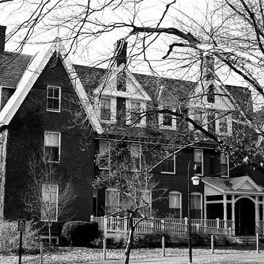 DardalieB's profile picture. a girl who, honestly, needs better lighting to enter her life.