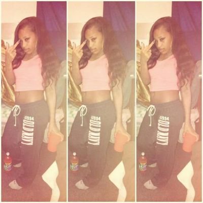 • Follow me On IG @jazzy_rozaay // 17 // Senior // Bisexual