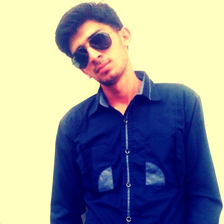 18 .. #Aries .. 30 March, 1996 .. #PML(N)
Crazy Cricket fan , Fun Loving #ShahidAfridi