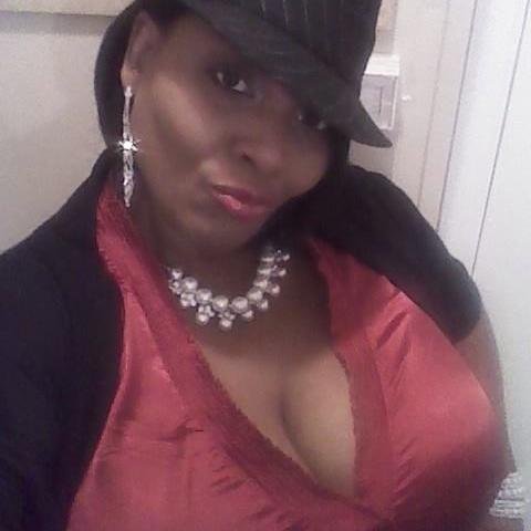 I am an actress, model, and singer. facebook:Tennille Bryant. email at tennilebryant@yahoo.com