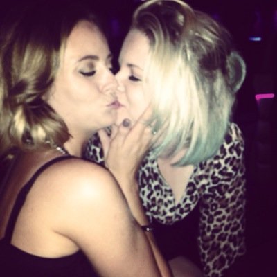 Cheese_Emma's profile picture. Chase the moment, fall forever.