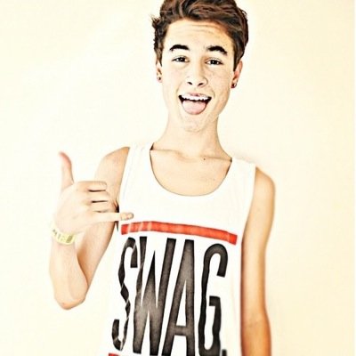 Kian is bae. Main account @_MikaylaVang