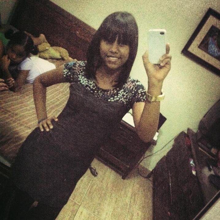 Haz Una Lista Con Todos Tus Problemas & Tiralo Pa' La Basura!! #YoSoyFelizAunqe Te Arranca.. BBF- AshelyR. ♥ I Love You #Jesus