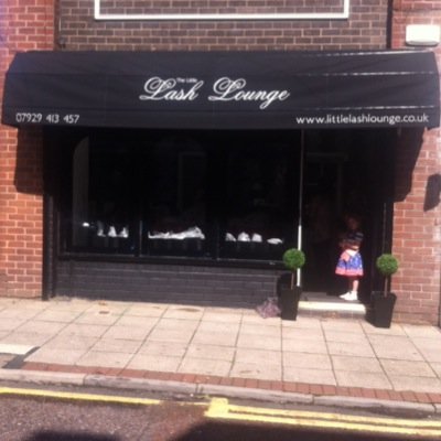 Specialists In 3d lashes, Russian volume lashes, Crystal Clear, Shellac, Waxing, Fakebake & acrylics! Call us now on 07929413457 Xx