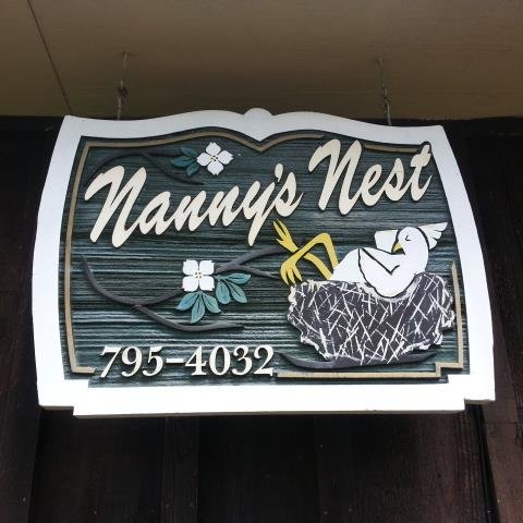 We are located in in the beautiful town of Poplarville Mississippi. Nanny's Nest is here to make your trip a little more comfortable and convenient.