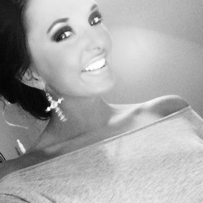 Vannah94xoxo's profile picture. Nineteen. Christian † Taken. Loving life. ▲Proud sister of a US Marine ▲