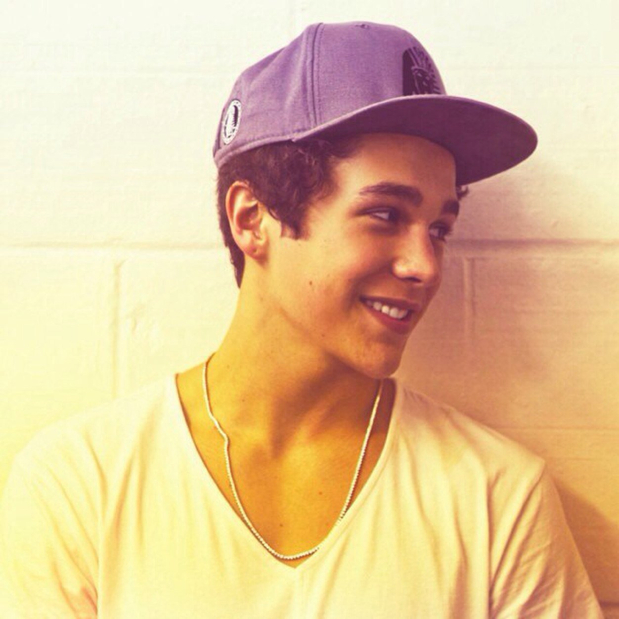 Mahomie_Angie's profile picture. ♡Look up in the sky like look Mema, I did it♡ @AlexConstancio sent me a Yo in 5/8/14