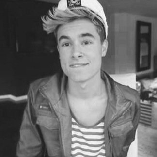 ~O2L~ Youtubers have took over my life.