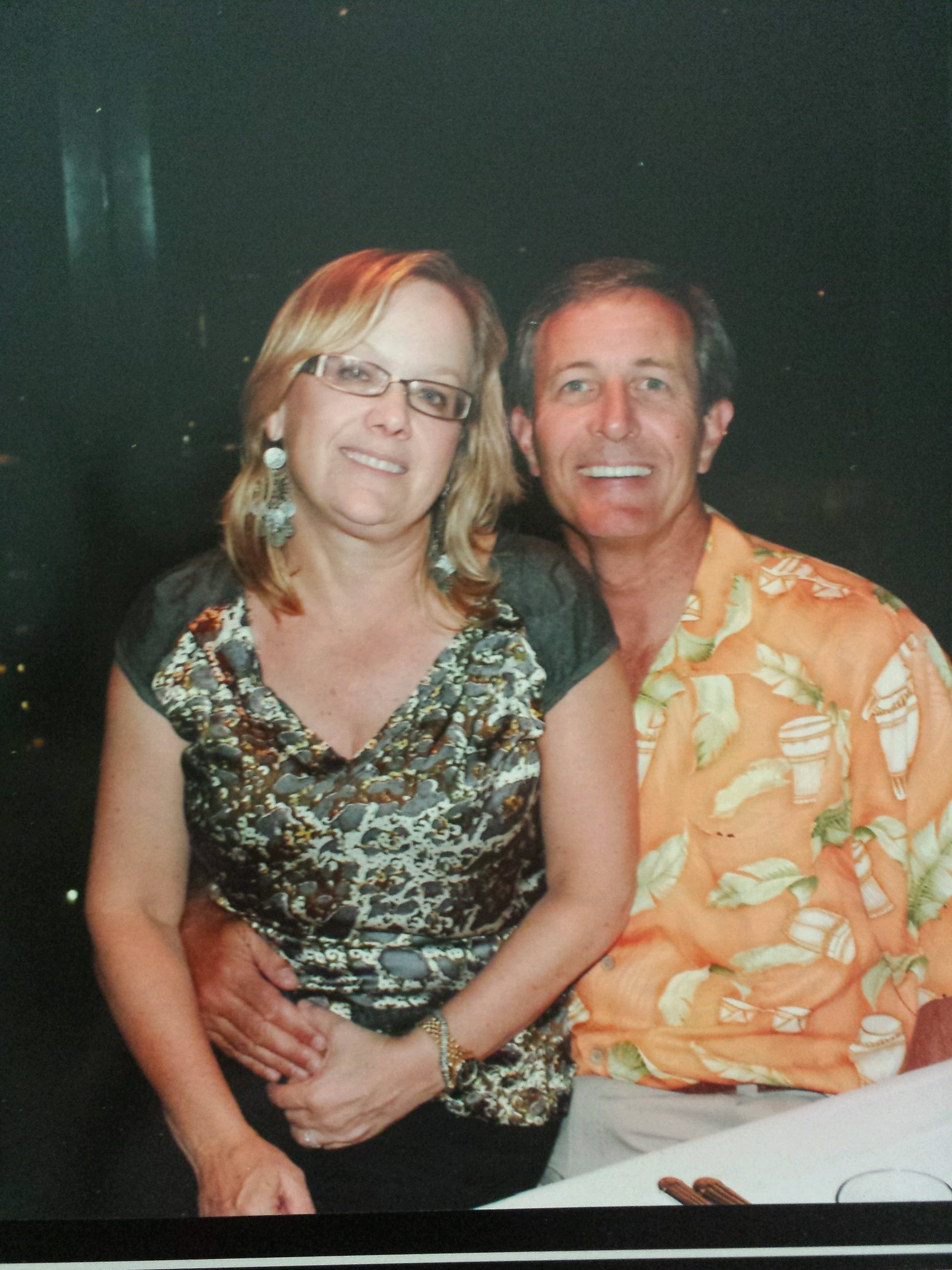 love Style. Married to my guy, Jim, mom to 3 boys, love my family, traveling and cocktails with friends.