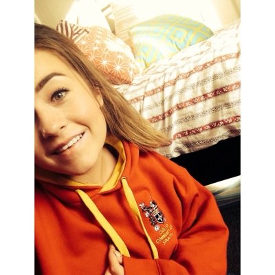 Instagram _libbyhood_ • why is it always me!• follow and ill follow back