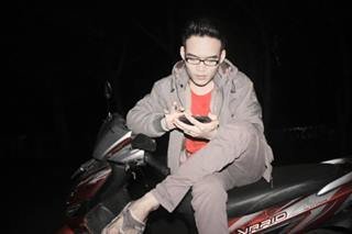 gindropdead's profile picture. Menunggu kesuksesan adalah suatu tindakan bodoh yang sia-sia .. !!