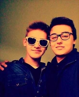 17  İzmit  Başak Galatasaray :))♥ Aybüke Pusat ♥ Özge Gürel♥ Gökhan Keser ♥ Ozan Osmanpaşaoğlu♥  #takipedenitakipederim