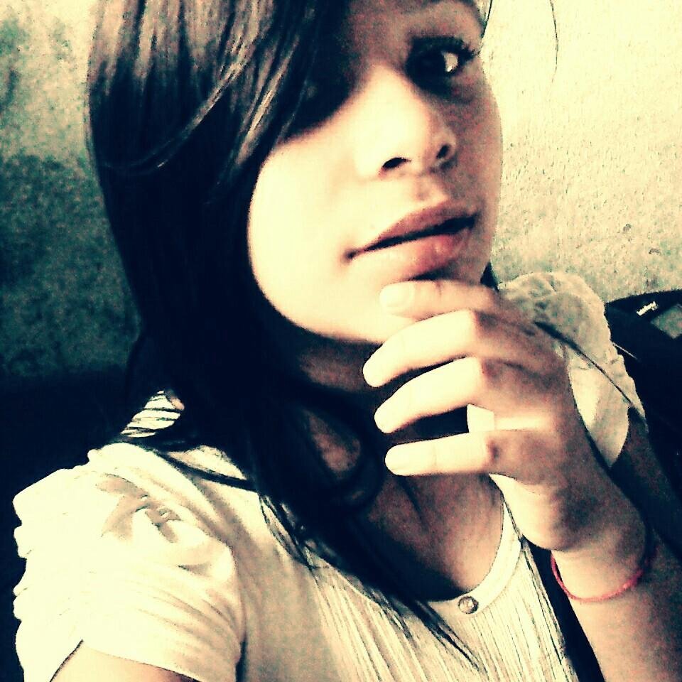 poxaa_Brubssous's profile picture. MCR ♥ Harry Potter ♥ Percy Jackson♥ sagas ♥ comida ♥ dormir ♥ FIFE ♥