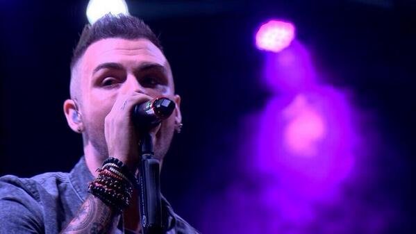 Just a quick reminder that @JaymiUJWorld followed you&thought about you for at least 2 seconds!X