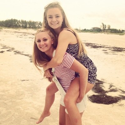 LexiDesrosiers's profile picture. 