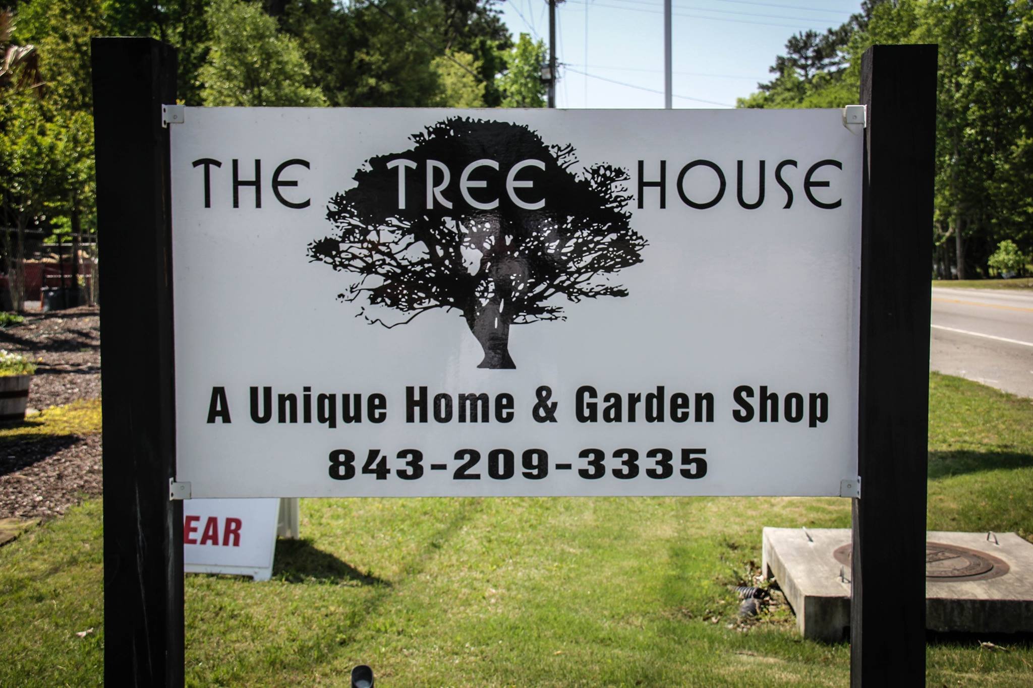 thetreehouse_sc's profile picture. Home & Garden Shop

843-209-3335