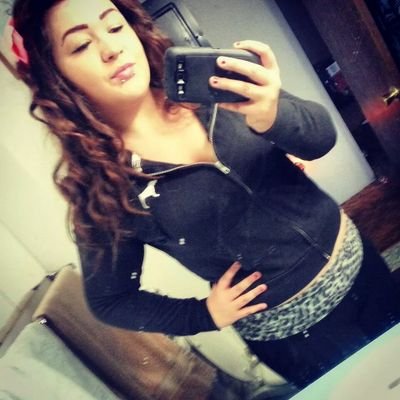 sarabaeza599's profile picture. I SEE YOUR STALKING	MY PROFILE..haha