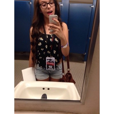 MahxnesUGirls's profile picture. main acc: @highoffacm