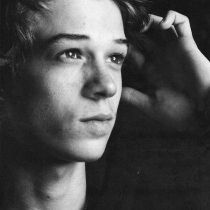 KansasW_'s profile picture. 17 {En apariencia} The son of a Demon and a Hunter. Another Winchester more. I just want to chose my own way