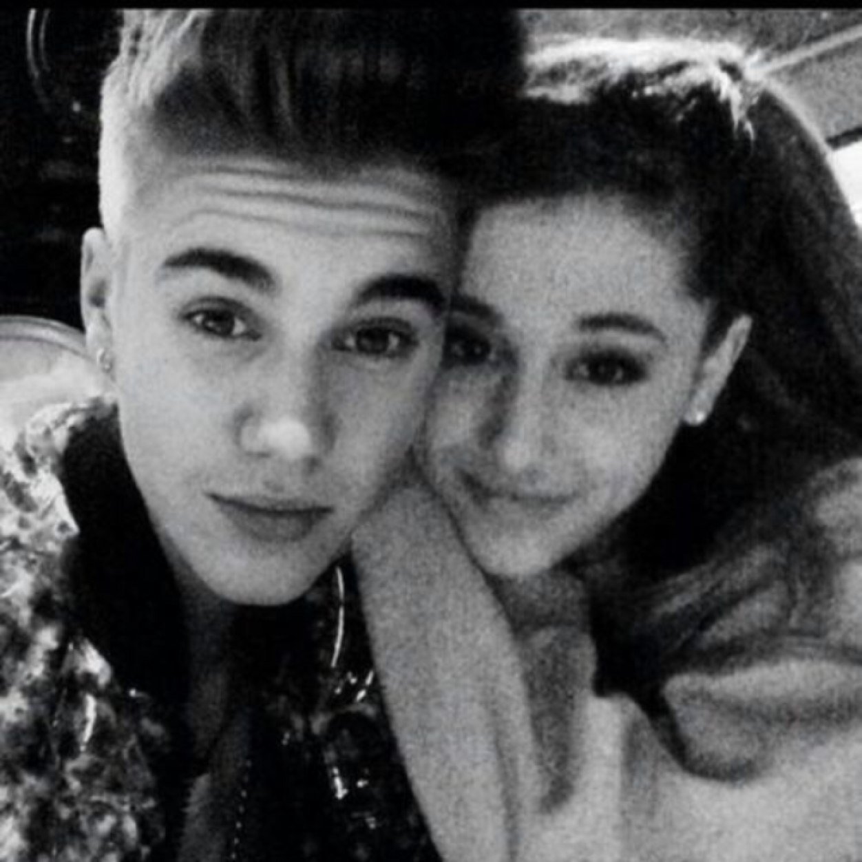 Justin's the king Ariana is the queen