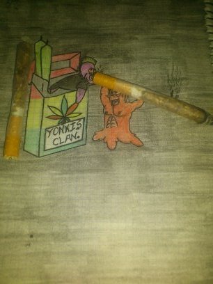 ¿Que sale de un rubio y una china? ¡¡¡UN PORRO!!! Somos unos yonkis de la yerba que dicen lo que piensan sin pensar.