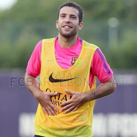 Twitter de fans de @JordiAlba, jugador del https://t.co/jeWfEsgw2c y de la Selección Española.Campeón de la Eurocopa 2012 y de la Liga BBVA 12/13 https://t.co/bnYm5EXtie