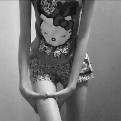 《This world is full of empty people》