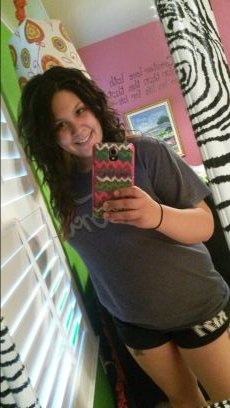 I'm 19 years old I have a son named Cameren  
single mom :)