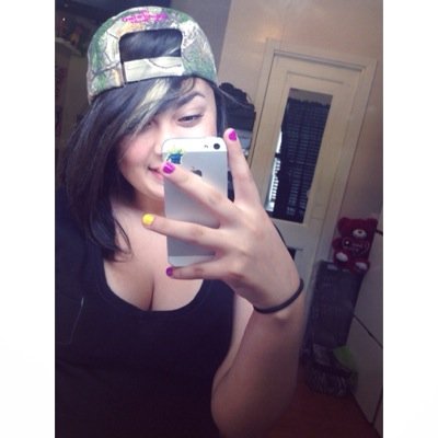 p_bitches's profile picture. 