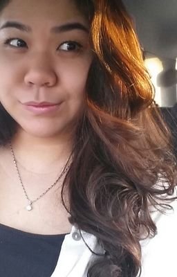This account is no longer in use. My new account is @zulaikhazubir_