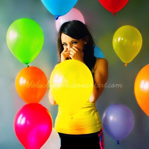 NewM0o0n's profile picture. 