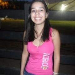 18 ANOS, ESTUDANTE, APAIXONADA POR FUTEBOL!