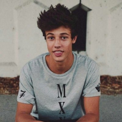 FOLLOW @Rsezhelass, Ask for a follow back xx NO NEED TO FOLLOWBACK THIS ACC