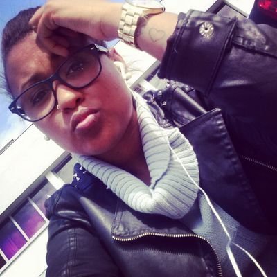 -prefiro ser uma ogra sincera do que uma princesa fajuta (: Gaúcha 23anos mamãe do principe Gusthavo.