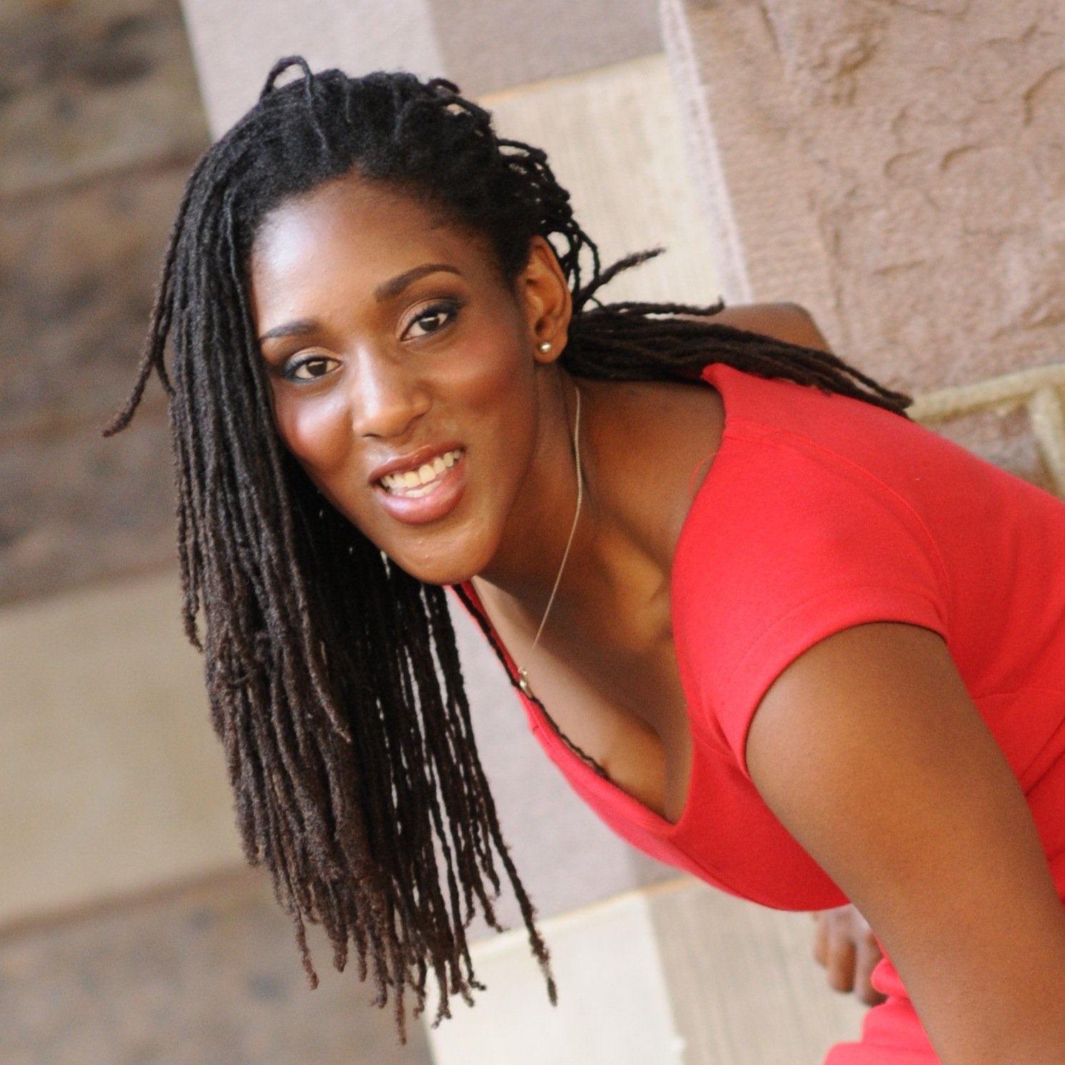 Young entrepreneur, Boston real estate broker, and founder of @vibeBOS