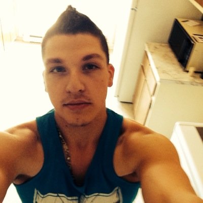 19jayy19's profile picture. 