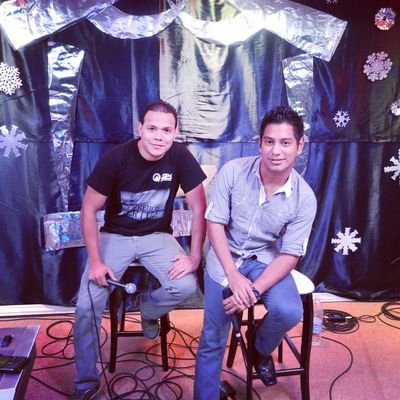 Un Grupo Juvenil Hondureño, con un estilo Urbano-Tropical, llevando el Mensaje de Jesus Atravez de la Musica. Correo: Info@gp4jesus.com ( Instagram:  Gp4jesus )
