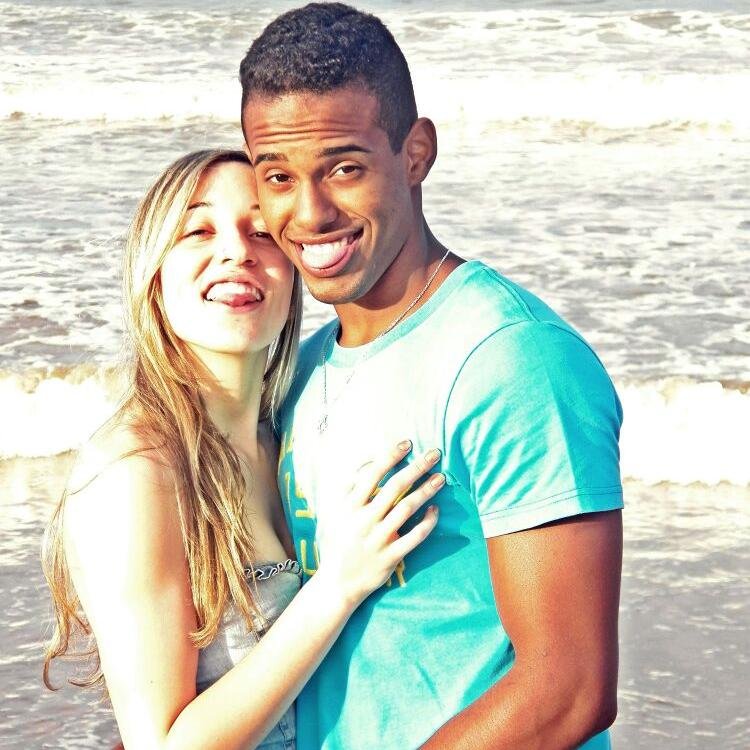 Sem teu sorriso o dia passou..♪♫