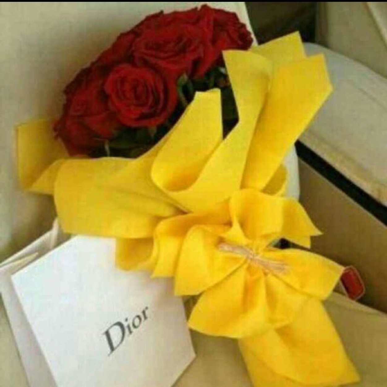 (لاآله الا انت سبحانك اني كنت من الظالمين)