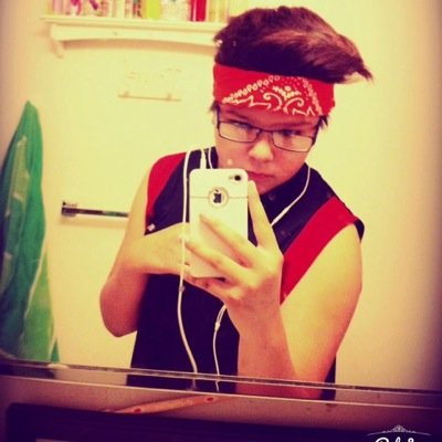 Come On People Need More Followers!! Omg hes so so handsome P.M