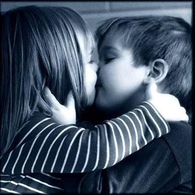 LogicaEnFrases's profile picture. Ojalá que lo que estás buscando valga más de lo que estás perdiendo.